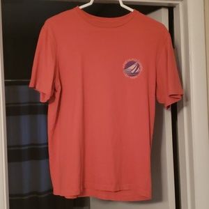 Vineyard vines tee shirt